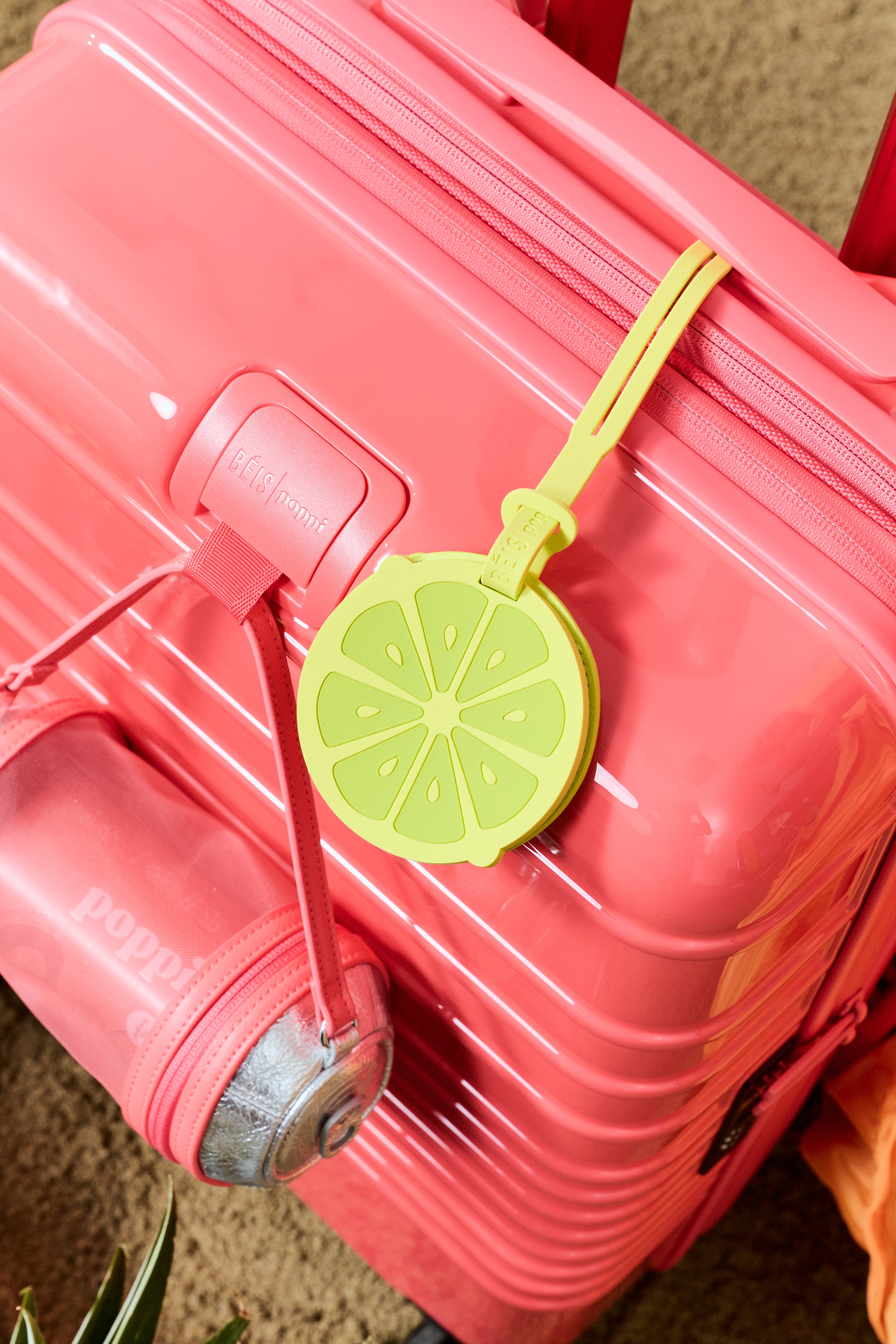 BÉIS x poppi The Luggage Tag in Lime