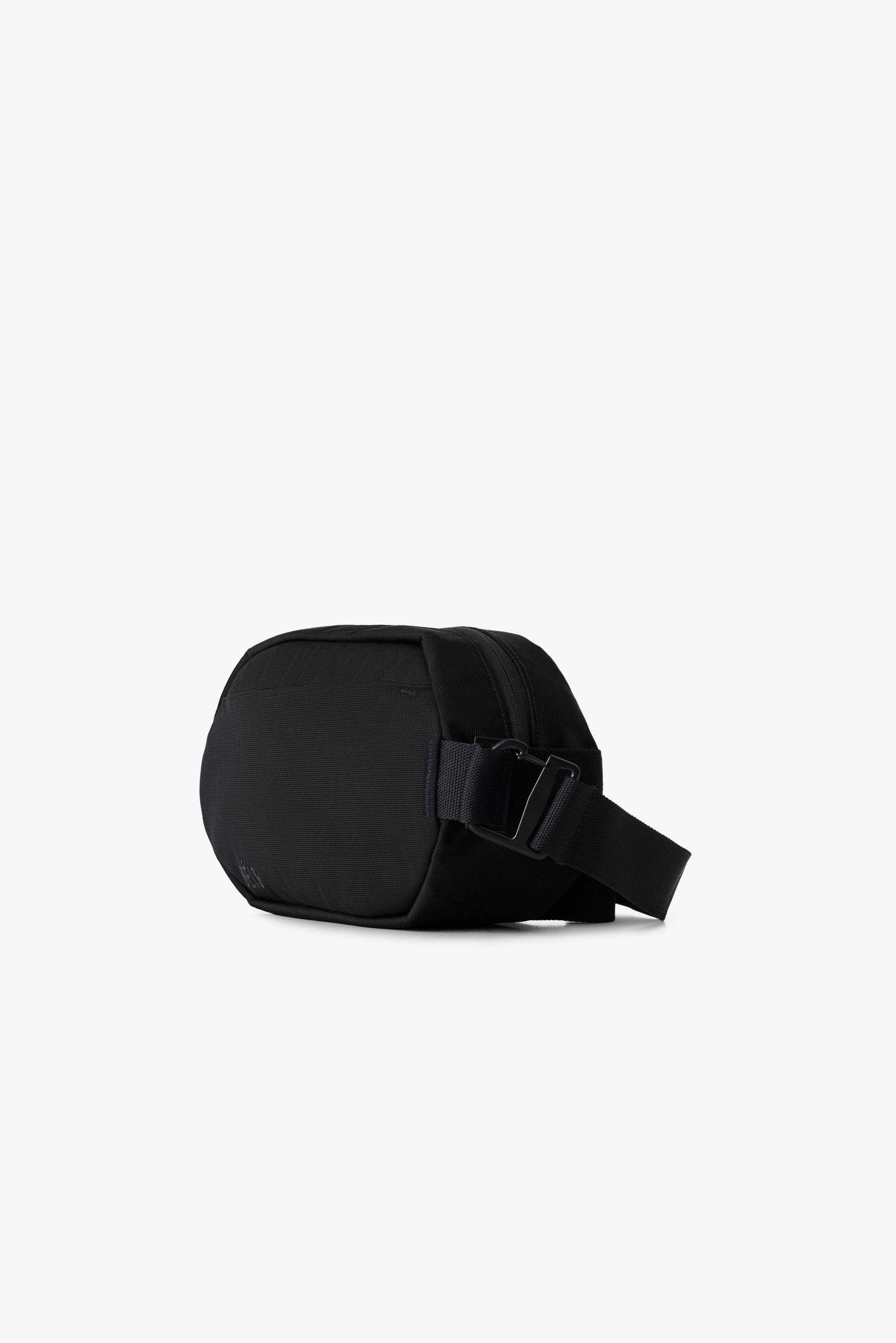 The Pro Travel Sling in Black