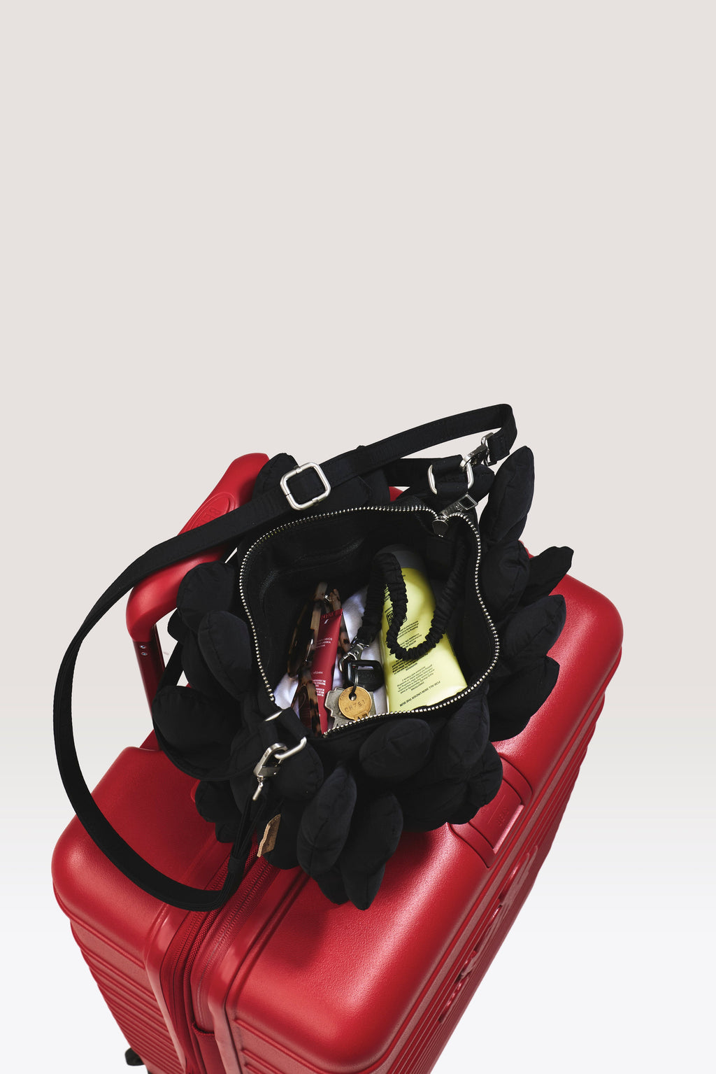 The Minnie Bow Handbag in Black