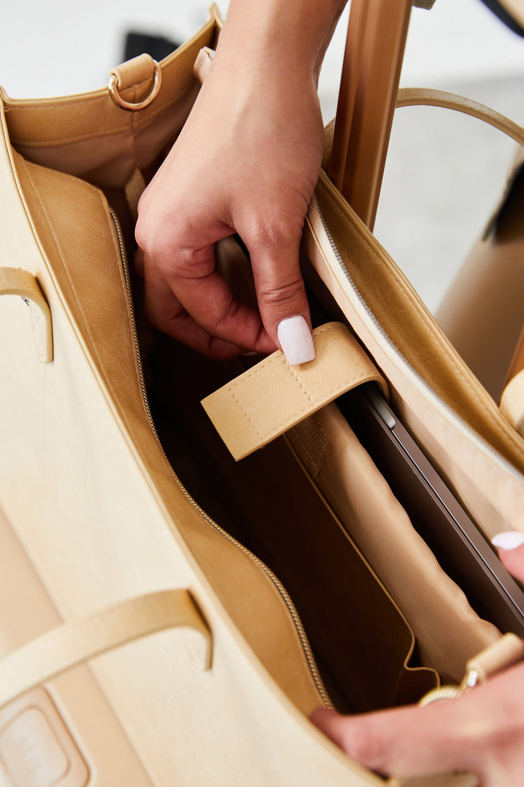 The Work Tote in Beige